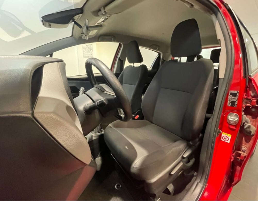 Toyota Yaris usata a Ferrara (13)
