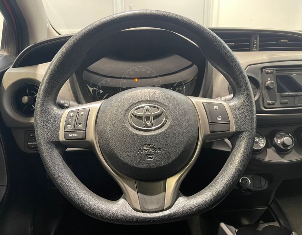 Toyota Yaris usata a Ferrara (9)