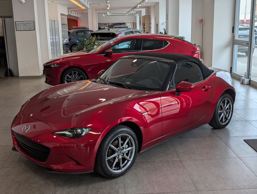 Mazda MX-5 nuova a Napoli