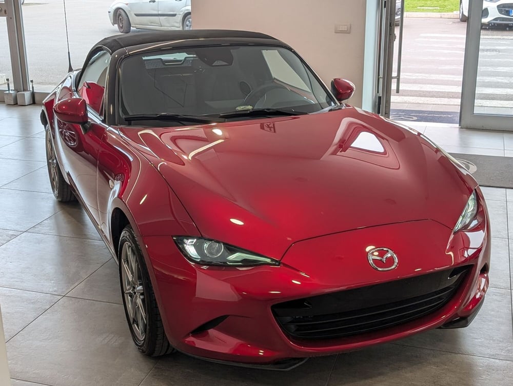 Mazda MX-5 nuova a Napoli (3)