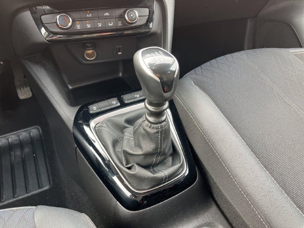 Opel Corsa usata a Torino (14)