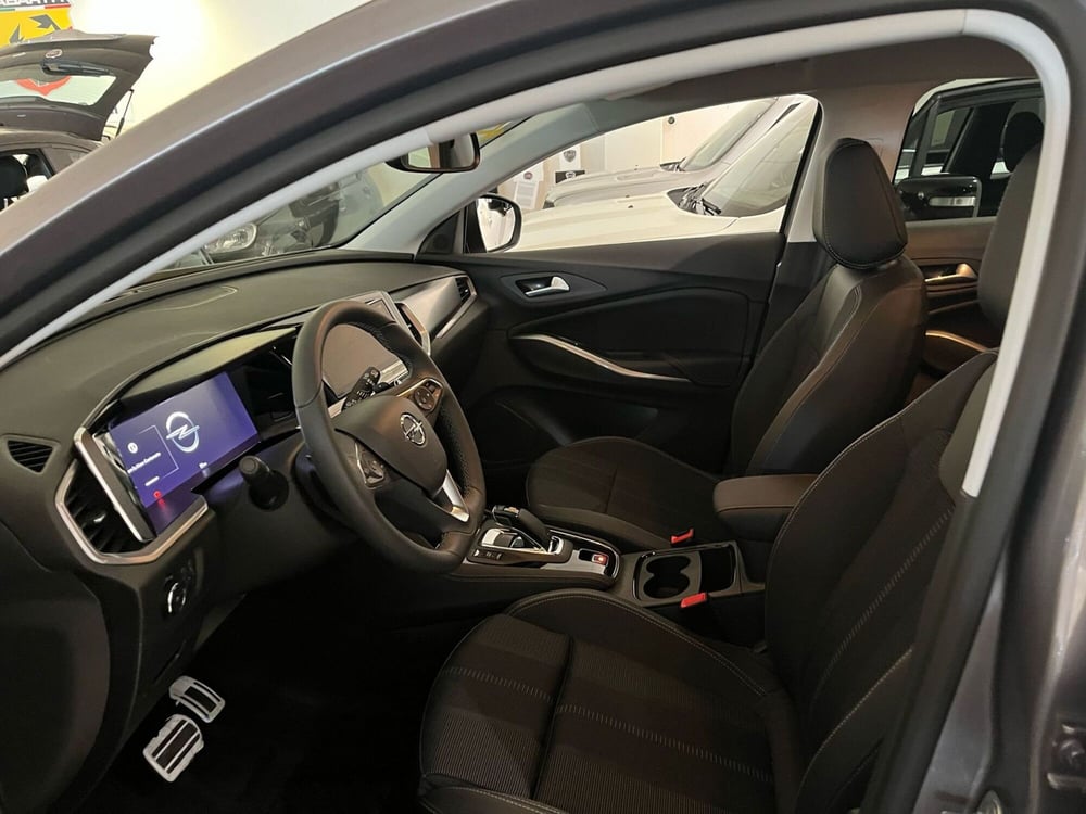 Opel Grandland nuova a Milano (10)