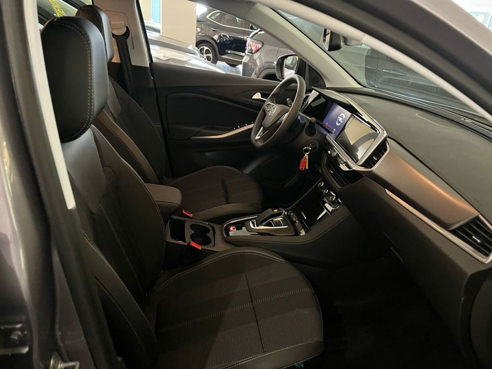 Opel Grandland nuova a Milano (11)