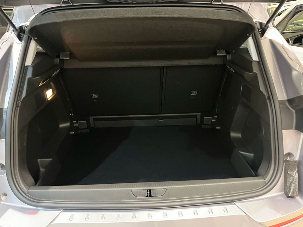Opel Grandland nuova a Milano (7)