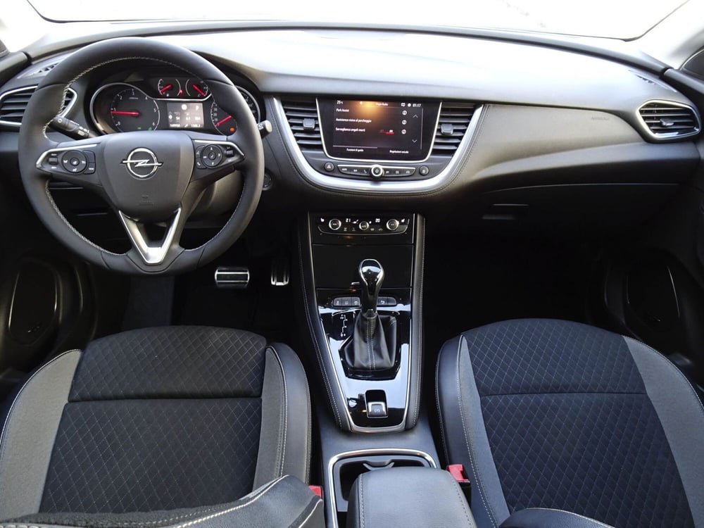 Opel Grandland X usata a Treviso (13)