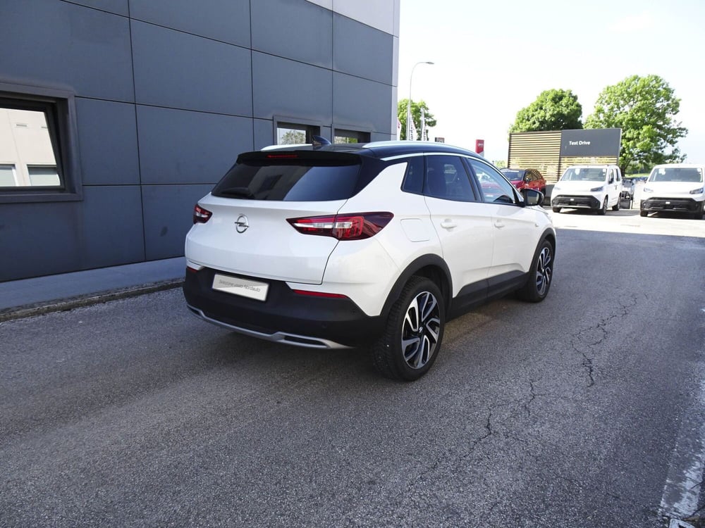 Opel Grandland X usata a Treviso (7)