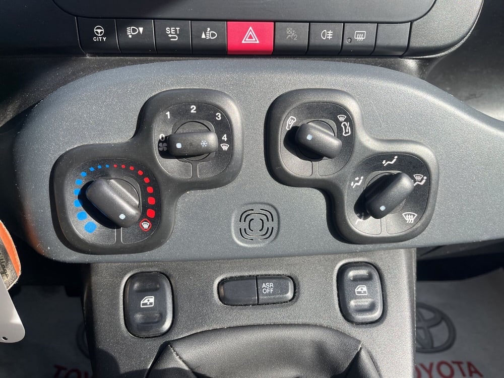 Fiat Panda usata a Ragusa (13)
