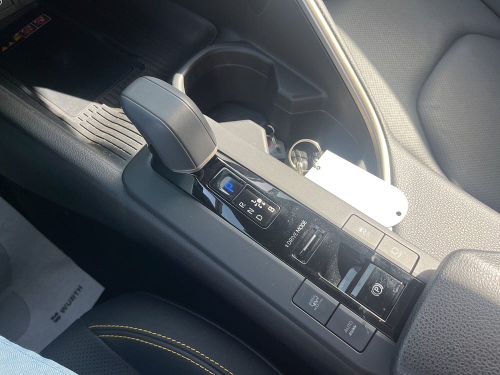 Toyota Toyota C-HR usata a Ragusa (15)