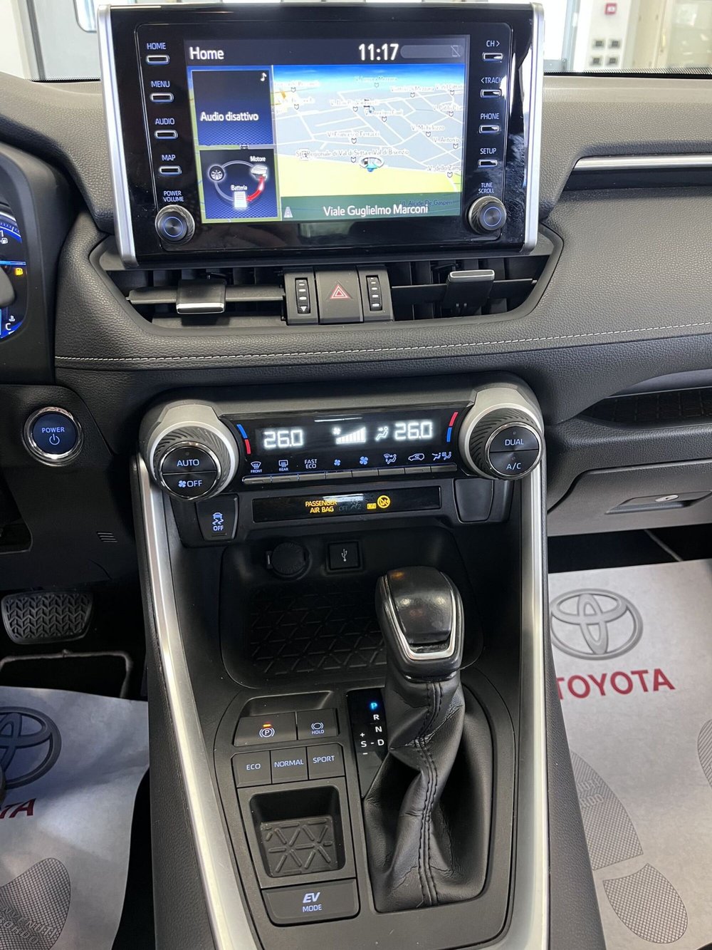 Toyota Rav4 usata a Prato (11)