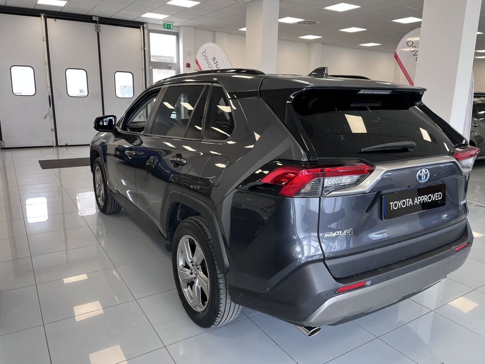 Toyota Rav4 usata a Prato (4)
