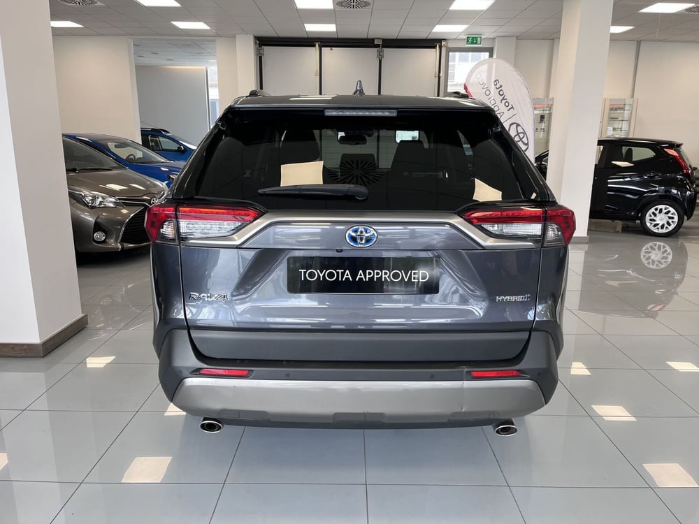 Toyota Rav4 usata a Prato (5)