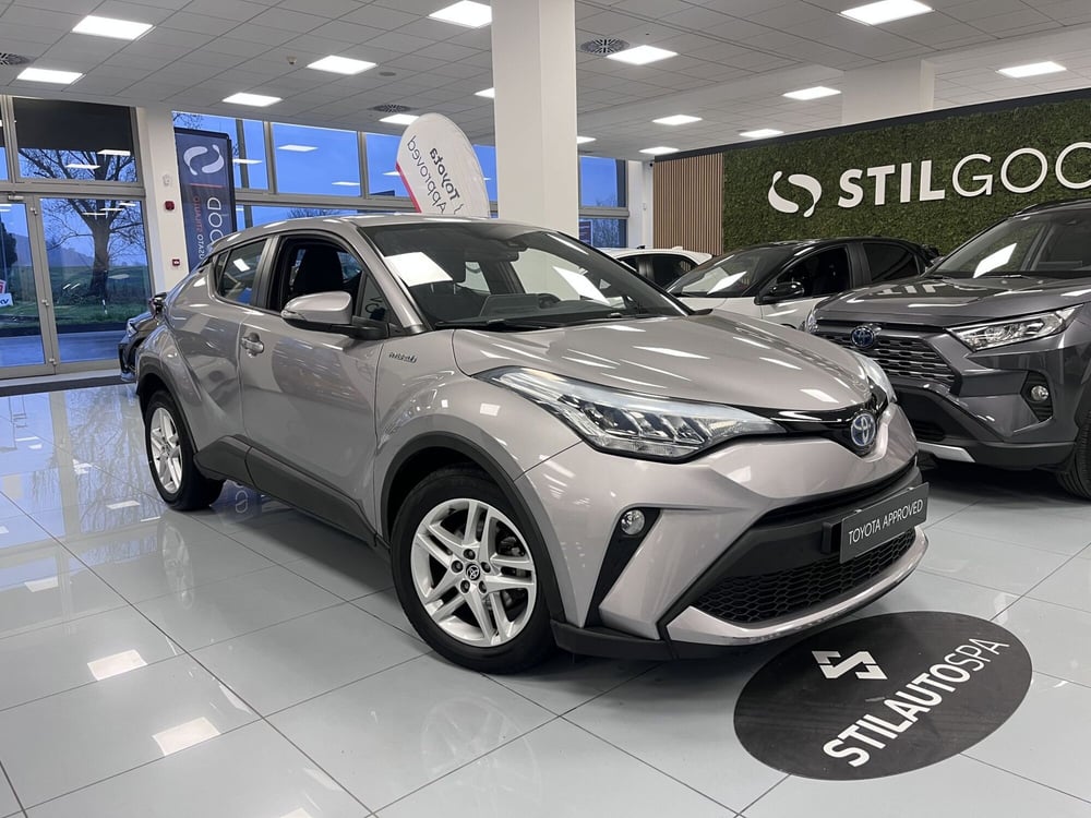 Toyota Toyota C-HR usata a Prato (3)