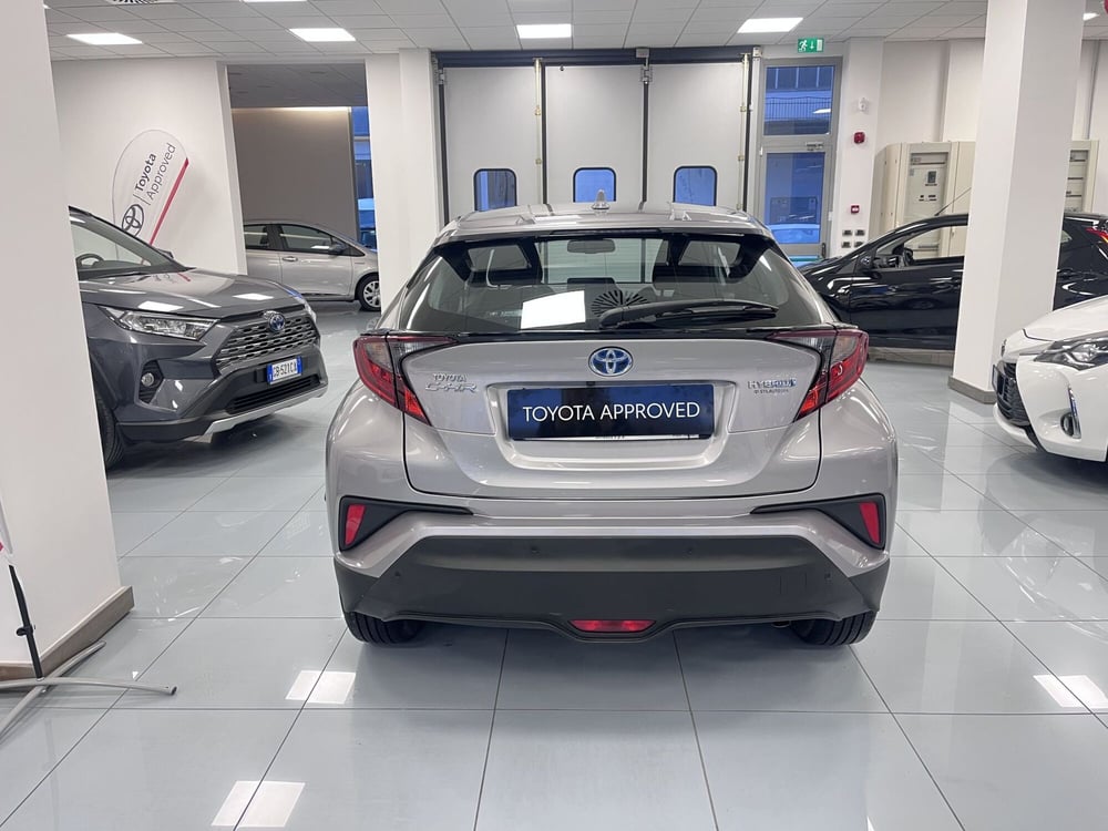 Toyota Toyota C-HR usata a Prato (5)