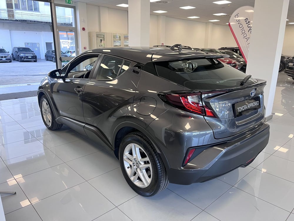 Toyota Toyota C-HR usata a Prato (4)