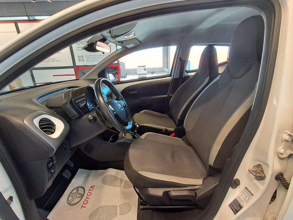 Toyota Aygo usata a Cagliari (10)