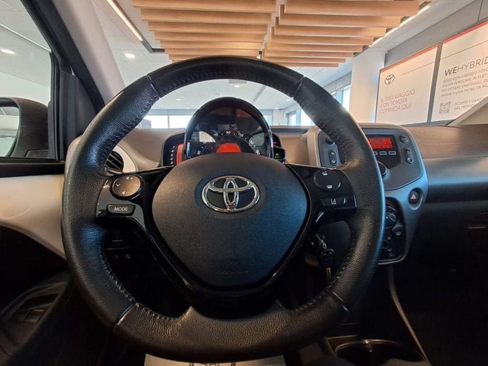 Toyota Aygo usata a Cagliari (13)