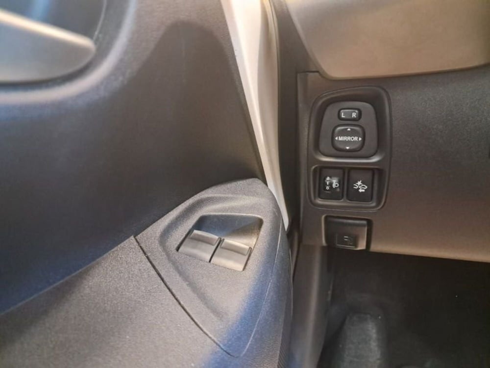Toyota Aygo usata a Cagliari (19)