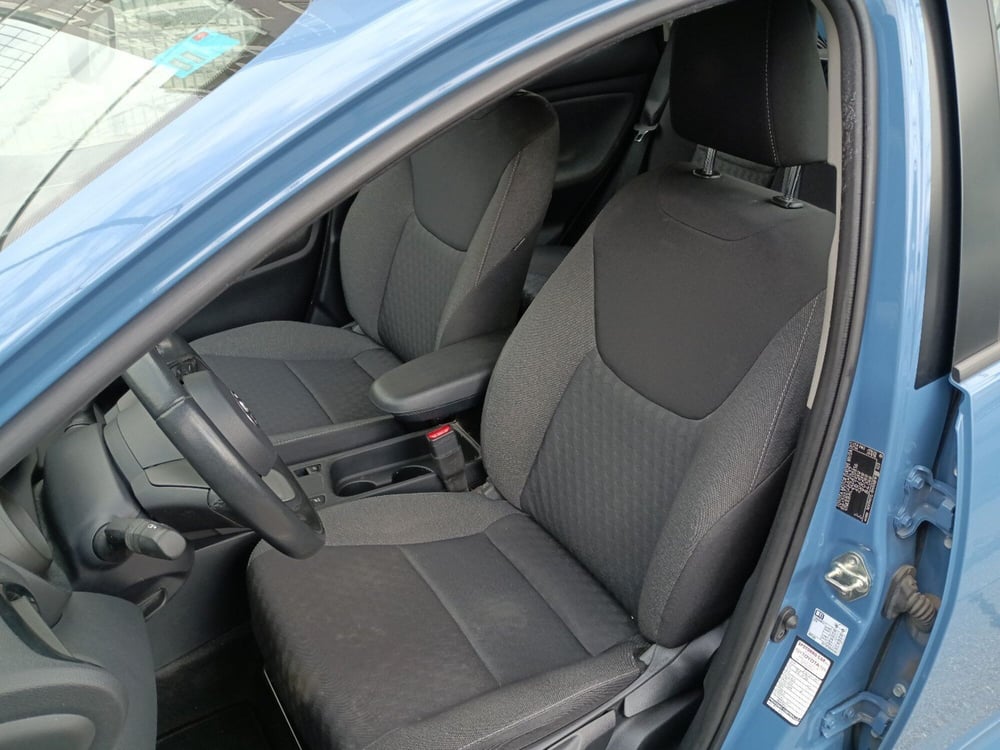 Toyota Yaris usata a Milano (11)