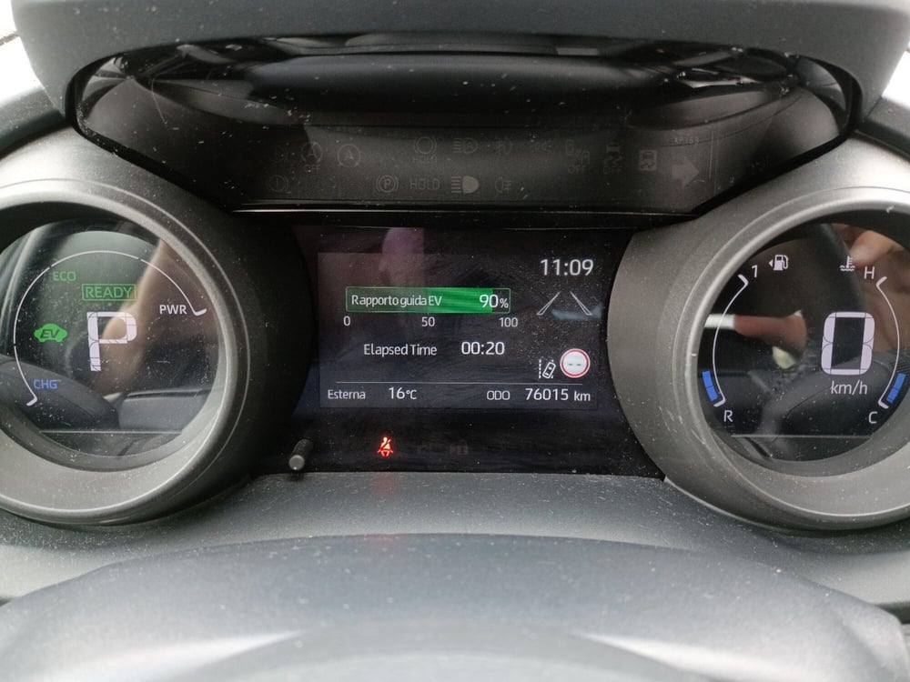 Toyota Yaris usata a Milano (13)