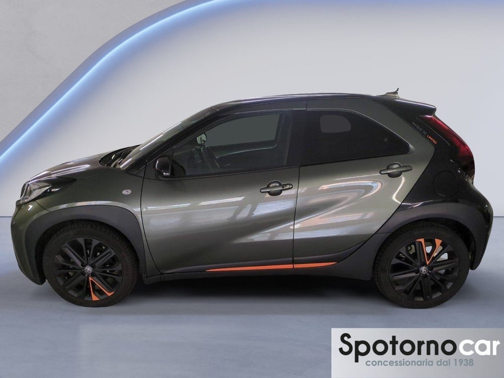Toyota Aygo X usata a Milano (2)