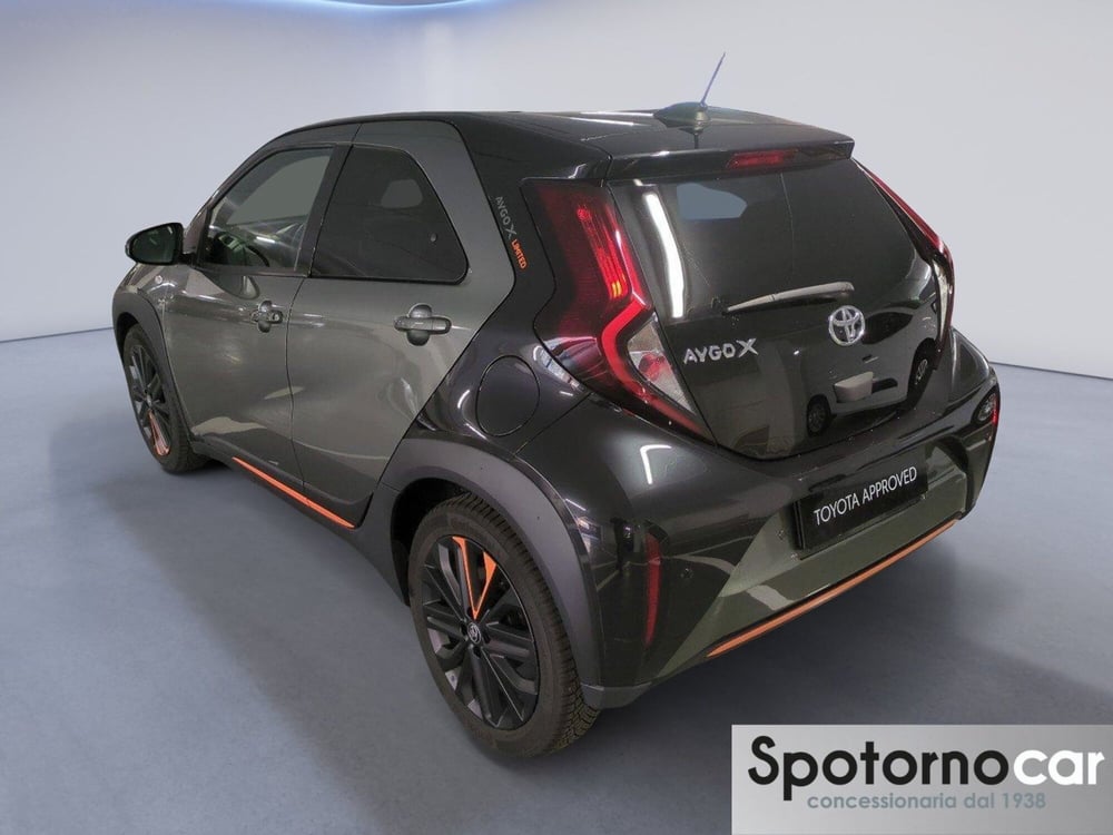 Toyota Aygo X usata a Milano (3)