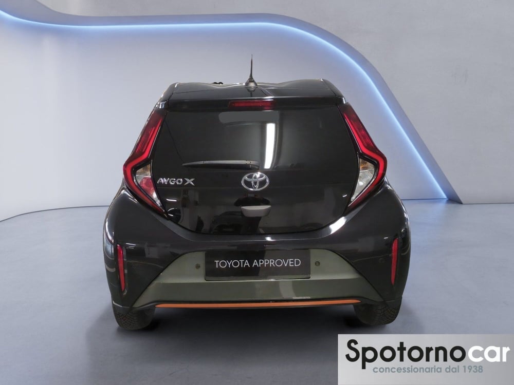 Toyota Aygo X usata a Milano (4)
