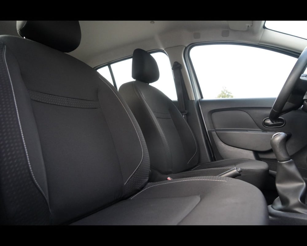 Dacia Sandero usata a Treviso (12)