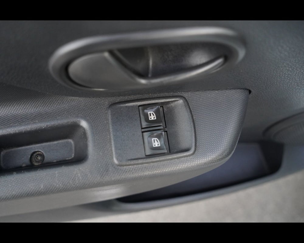 Dacia Sandero usata a Treviso (17)