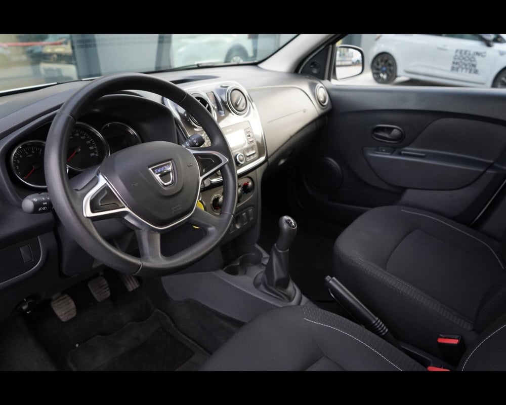 Dacia Sandero usata a Treviso (19)