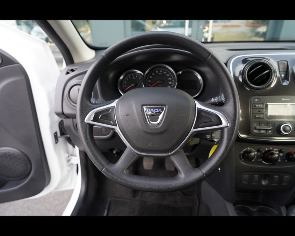 Dacia Sandero usata a Treviso (9)