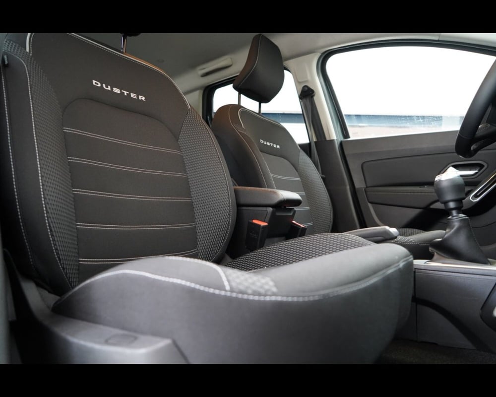 Dacia Duster usata a Venezia (12)
