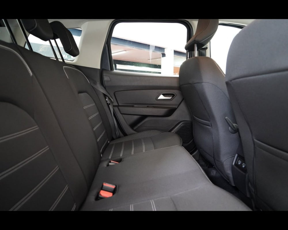 Dacia Duster usata a Venezia (14)