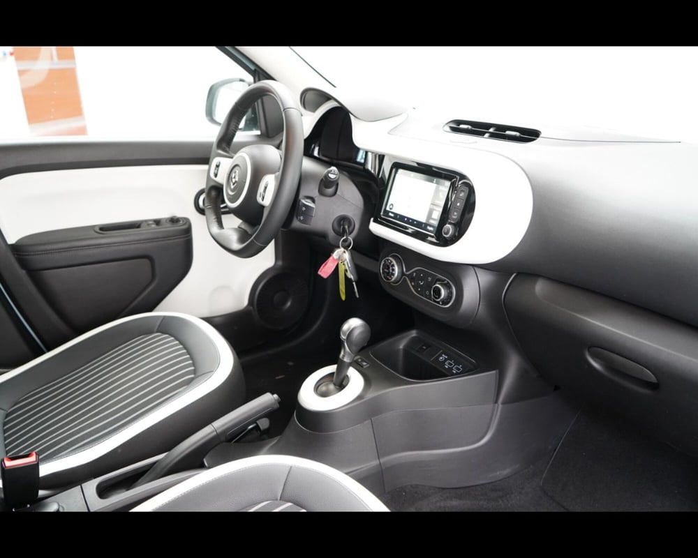 Renault Twingo usata a Venezia (13)