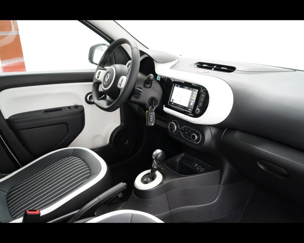 Renault Twingo usata a Venezia (13)