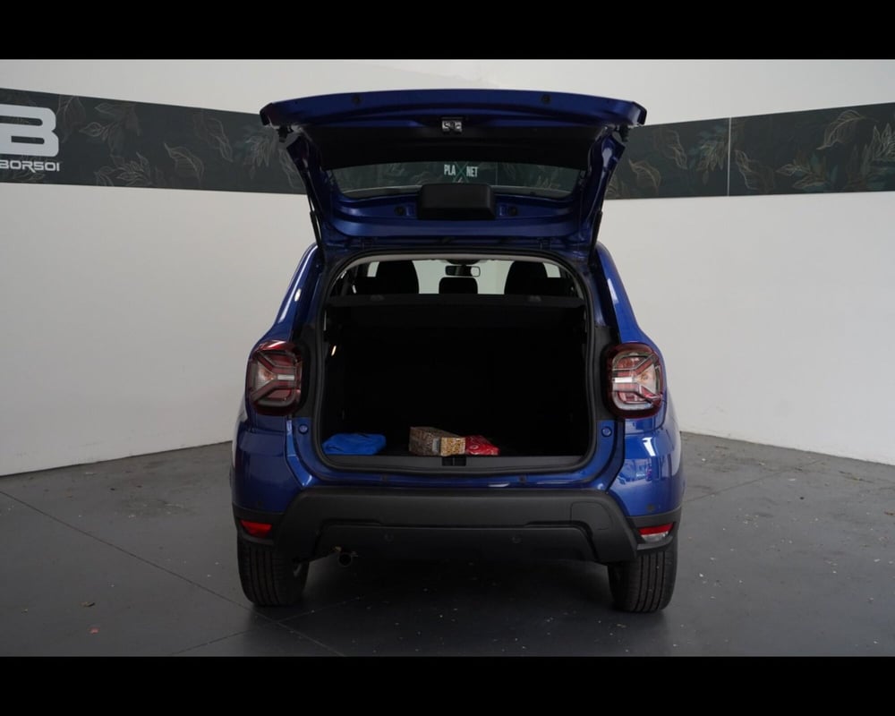 Dacia Duster usata a Venezia (16)