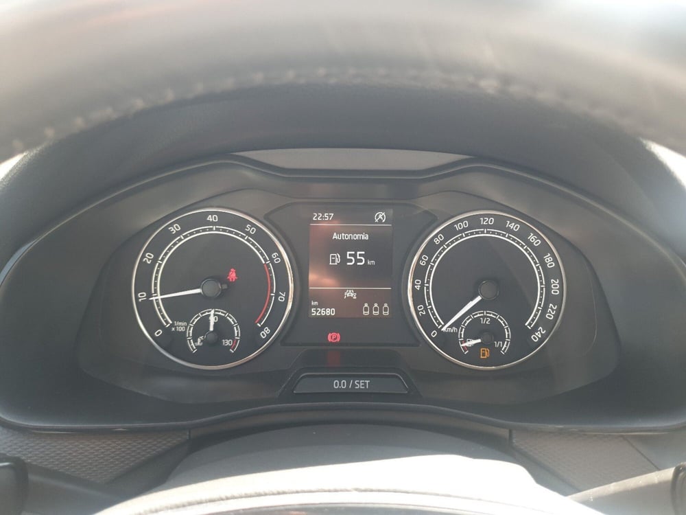 Skoda Kamiq usata a Ancona (19)