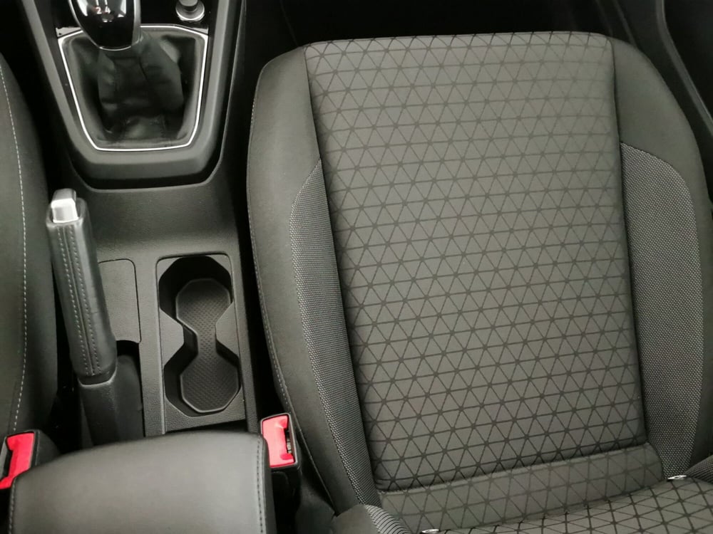 Volkswagen T-Cross usata a Chieti (16)