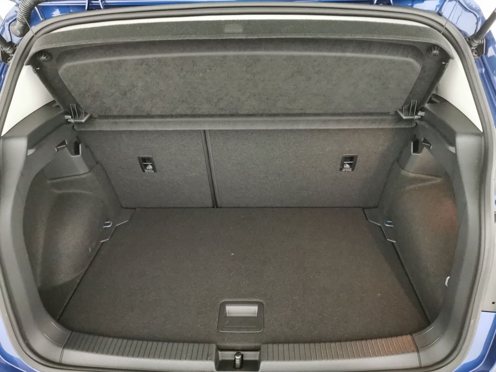 Volkswagen T-Cross usata a Chieti (7)