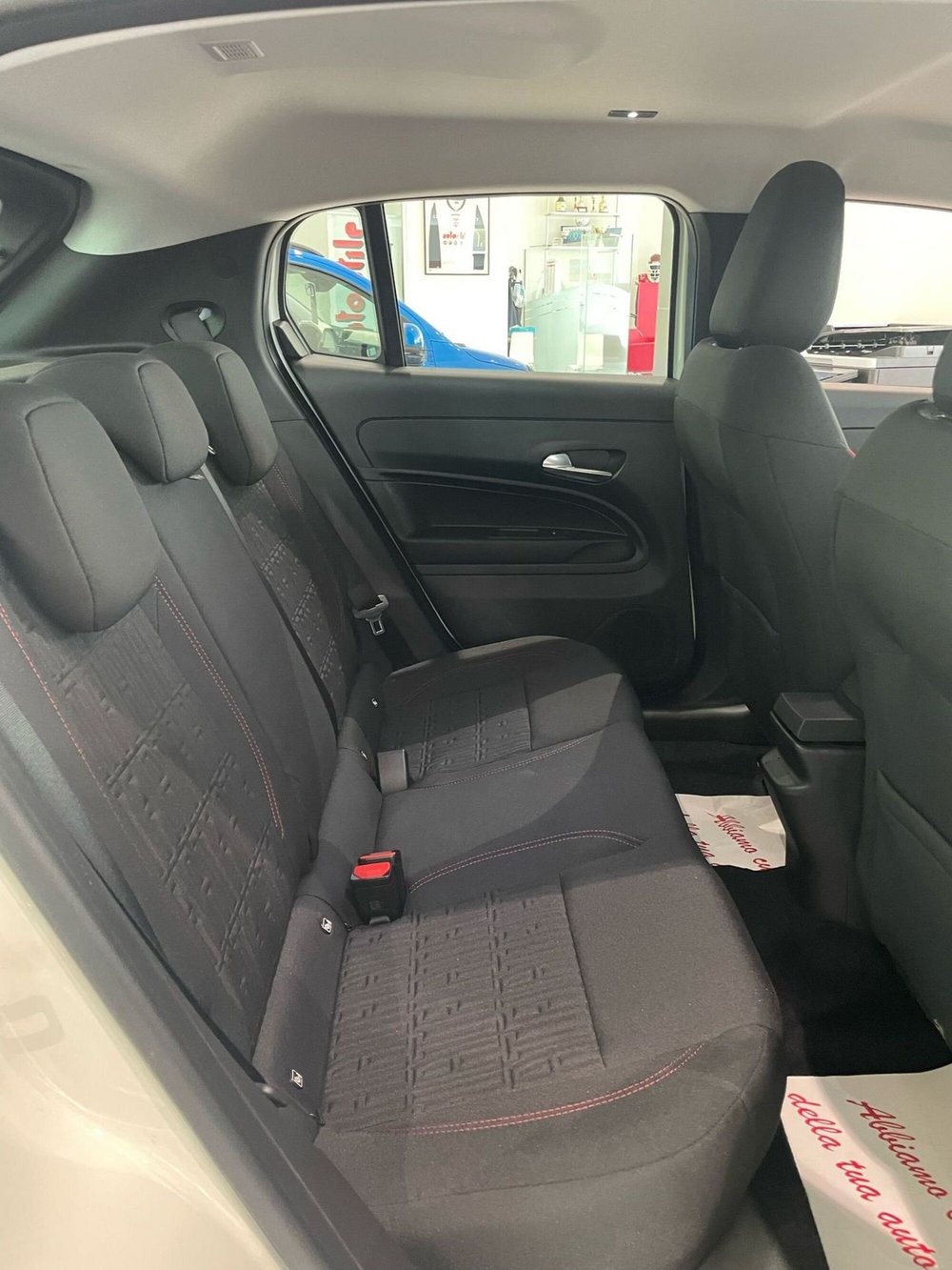 Fiat 600e nuova a Reggio Emilia (18)