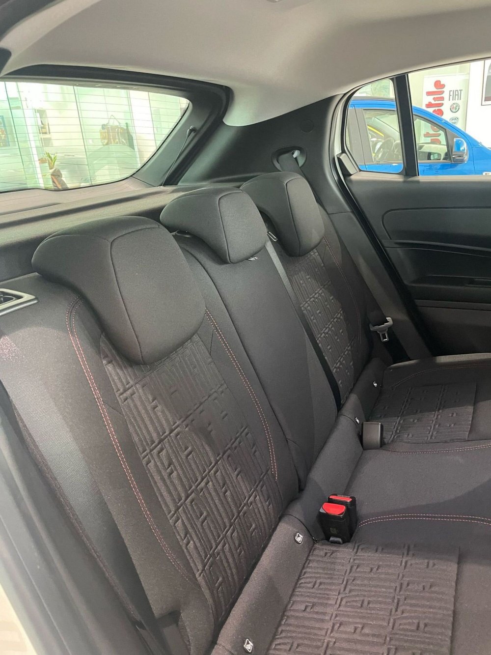 Fiat 600e nuova a Reggio Emilia (19)