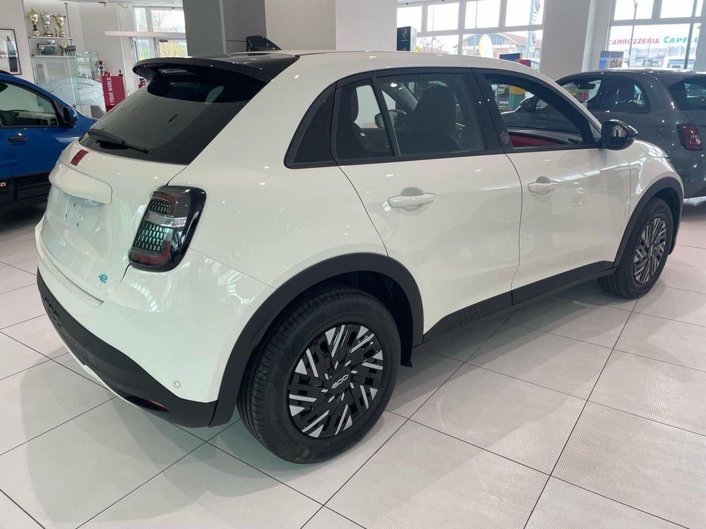 Fiat 600e nuova a Reggio Emilia (2)