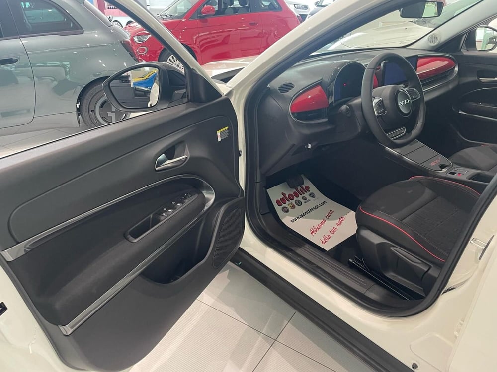 Fiat 600e nuova a Reggio Emilia (5)