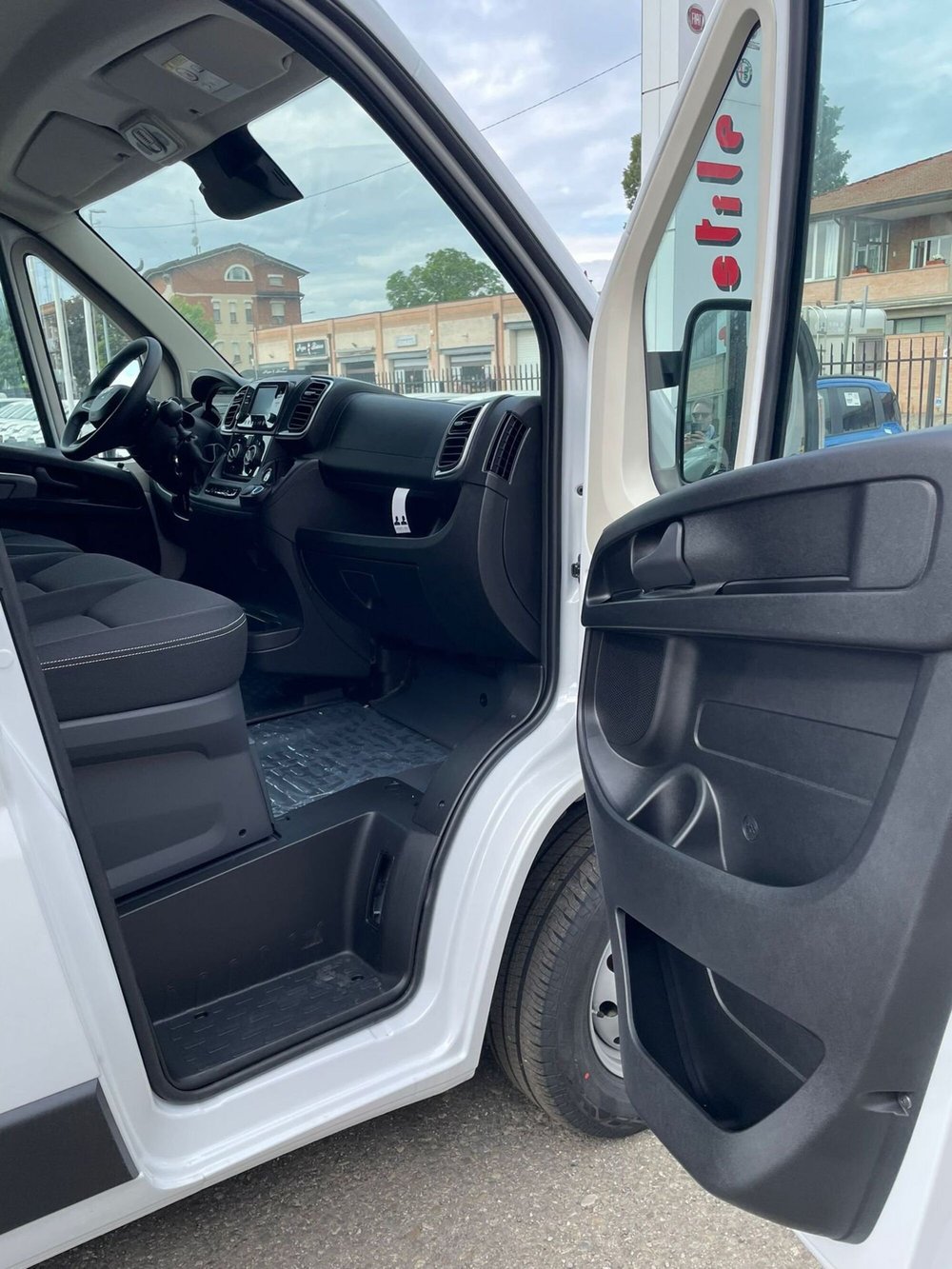 Fiat Ducato Furgone nuova a Reggio Emilia (11)
