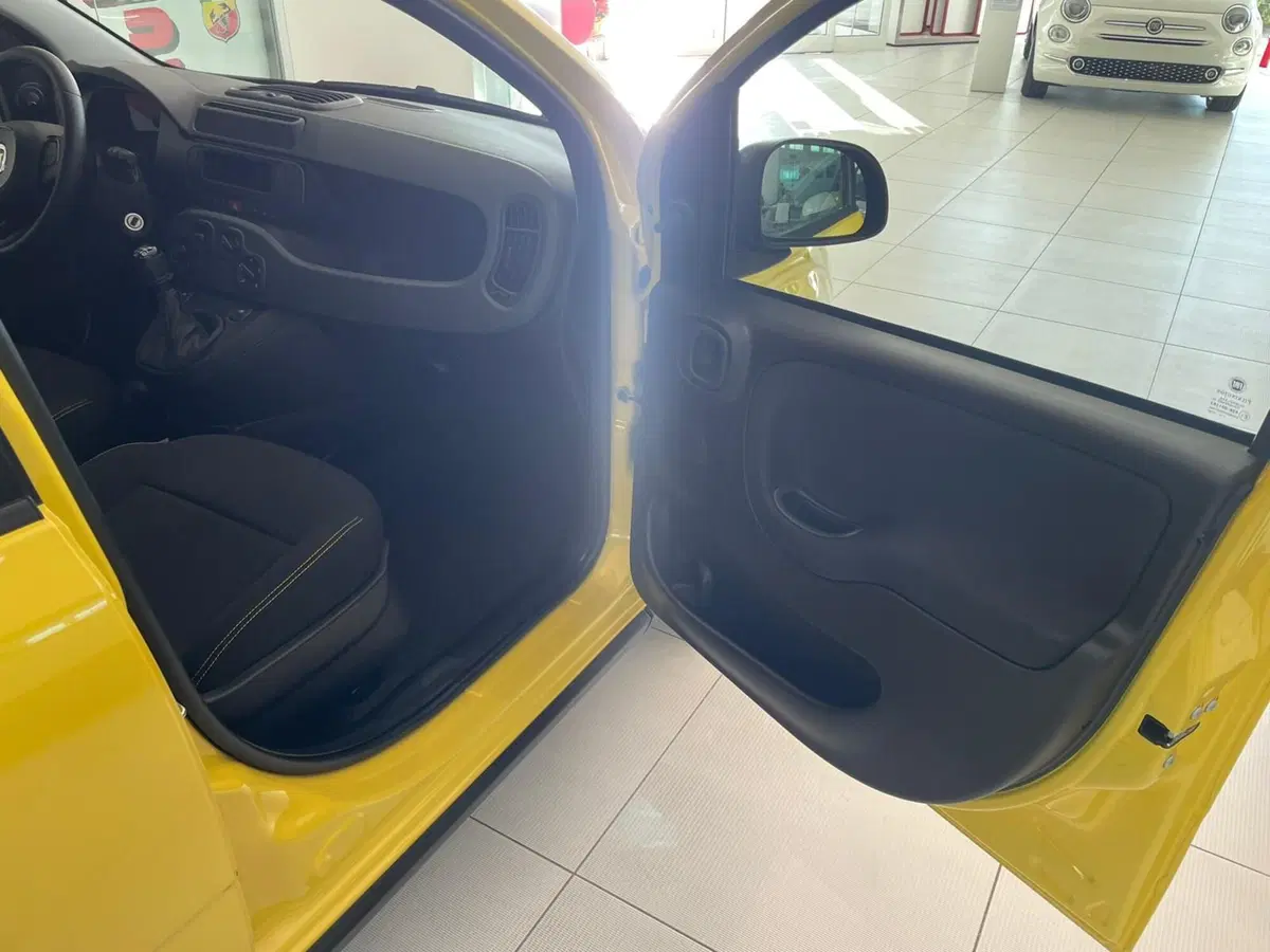 Fiat Panda Cross nuova a Reggio Emilia (11)