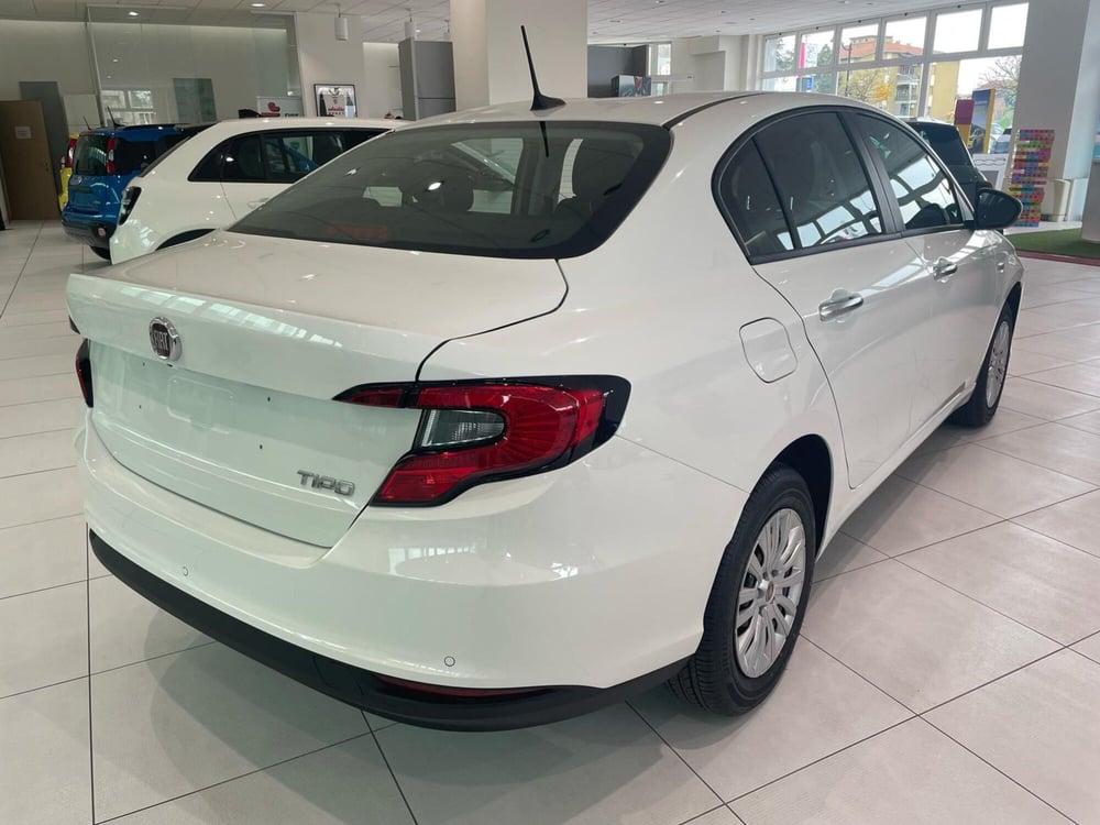 Fiat Tipo nuova a Reggio Emilia (2)