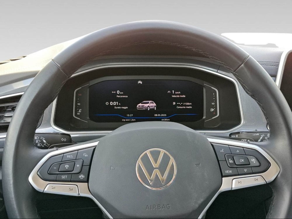 Volkswagen T-Roc usata a Livorno (10)