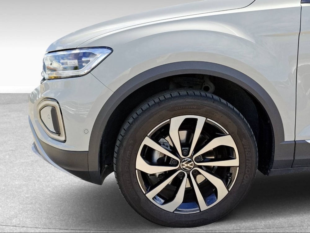 Volkswagen T-Roc usata a Livorno (11)