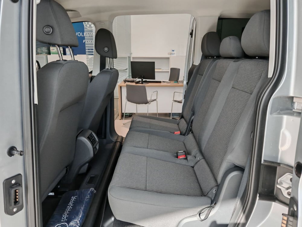 Volkswagen Caddy nuova a Palermo (12)