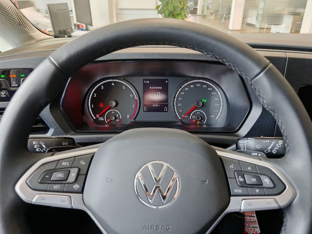 Volkswagen Caddy nuova a Palermo (15)