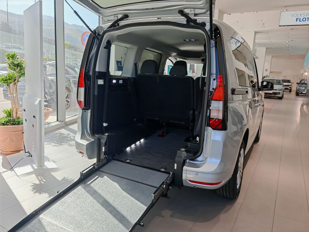 Volkswagen Caddy nuova a Palermo (3)